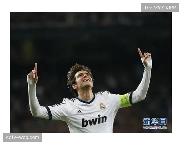 特写:萨卡进球后指向天空,告慰近日去世的祖父